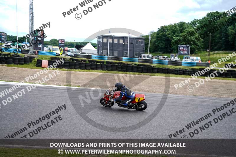 enduro digital images;event digital images;eventdigitalimages;lydden hill;lydden no limits trackday;lydden photographs;lydden trackday photographs;no limits trackdays;peter wileman photography;racing digital images;trackday digital images;trackday photos